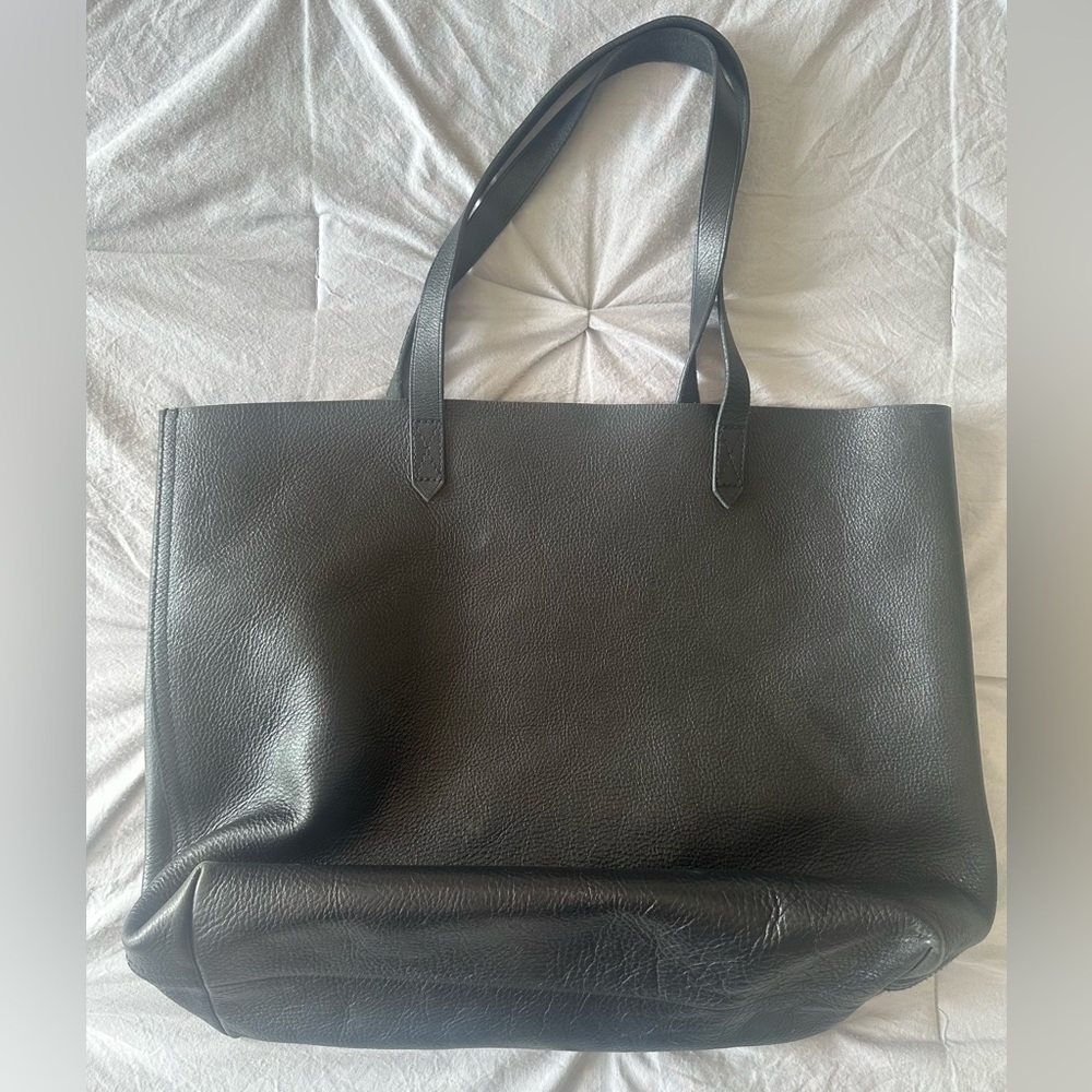Madewell Black Leather tote bag